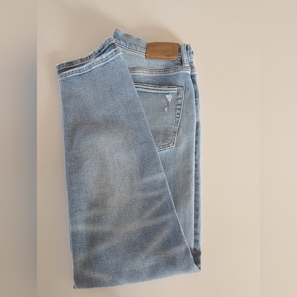 AE77 premium ripped Mom jeans - Picture 11 of 11